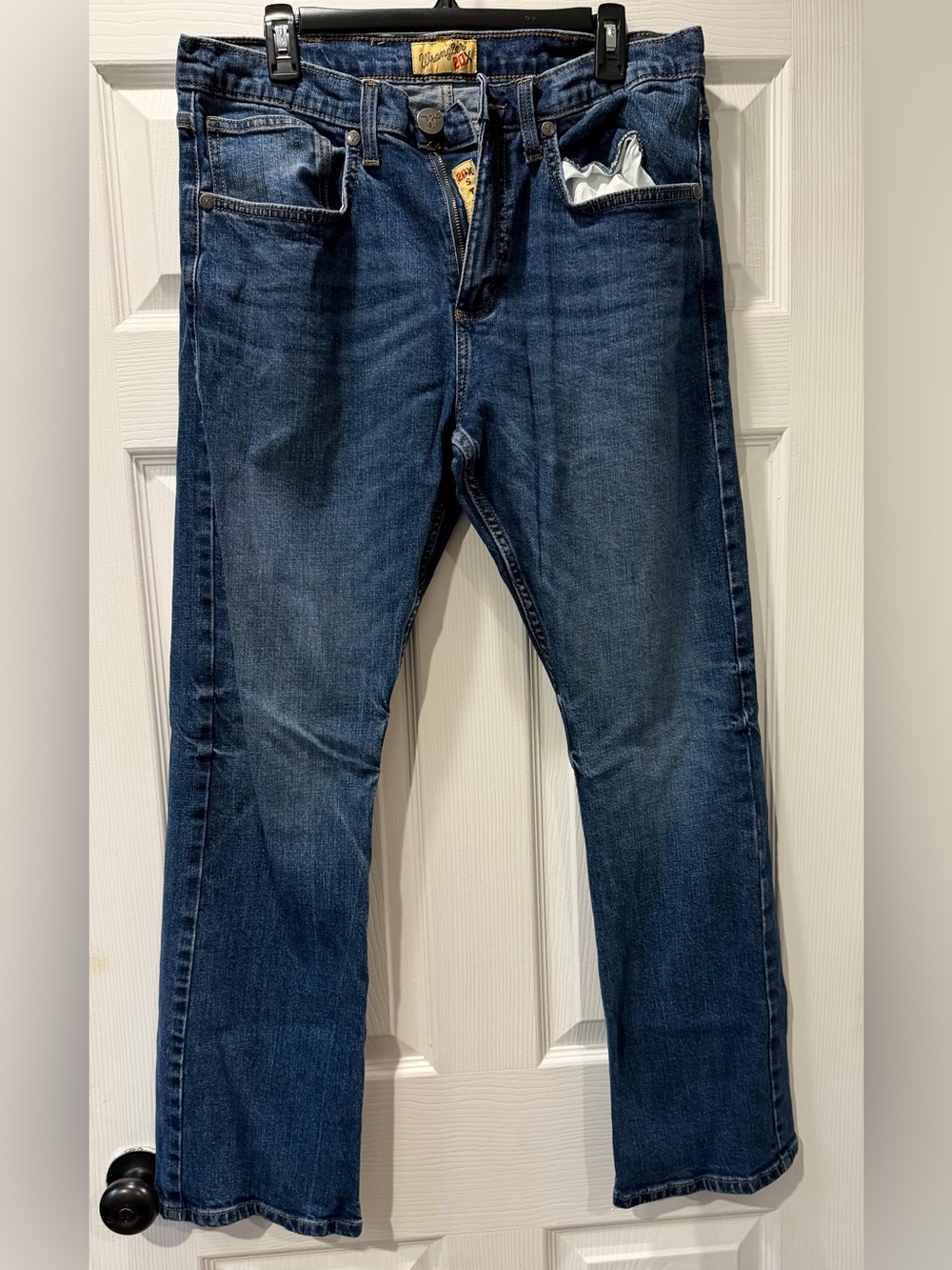 Wrangler 20 X blue jeans (pants) 34 x 32